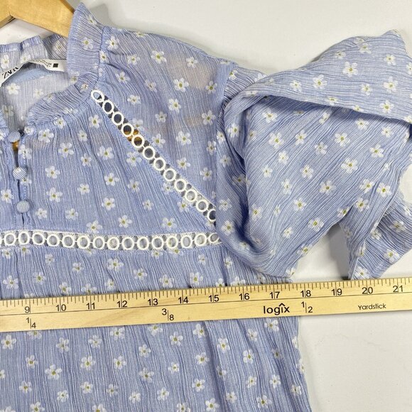 Zara Top Womens Small Blue Floral Blouse Ruffle Cuff Neck Blouse Cut‎ Out - Picture 9 of 11